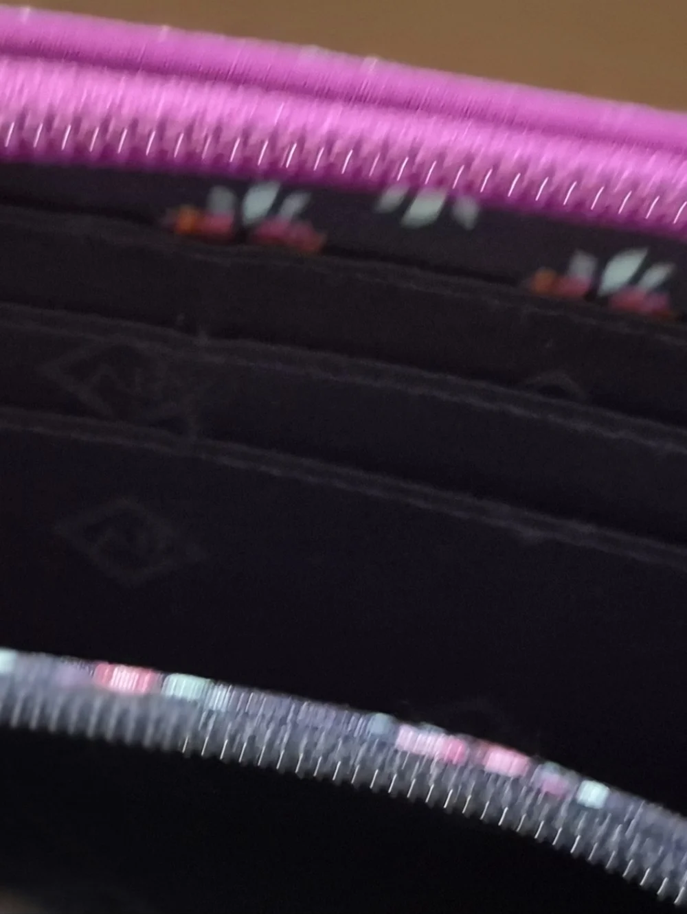 NWOT Vera Bradley RFID Secure Retired   Dream Tapestry  Geogia Quilted Wallet - Picture 9 of 9
